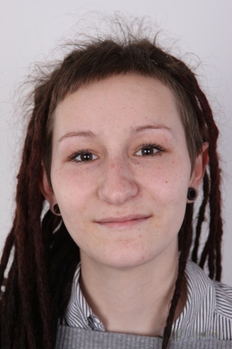 Amateur girl with dreadlocks showcases her landing strip pussy after disrobing 58743205